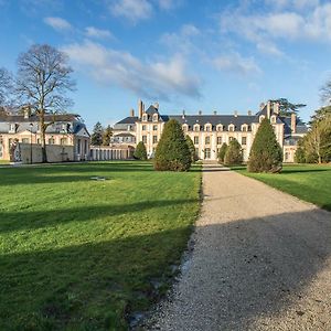 Exceptionnel Chateau Pres De Paris Apartment Abondant Exterior photo