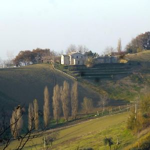 Locanda San Francesco Bed & Breakfast Montecarotto Exterior photo