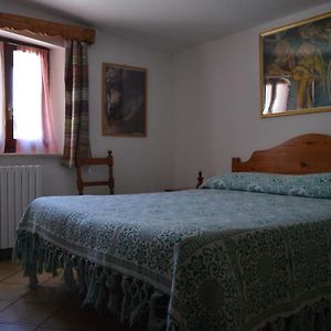 Dulcamara Bed & Breakfast Pescasseroli Exterior photo