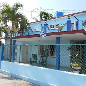 Mar Azul Hotel Cienfuegos Exterior photo