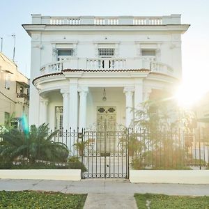 Casa Brava Havana Hotel Exterior photo