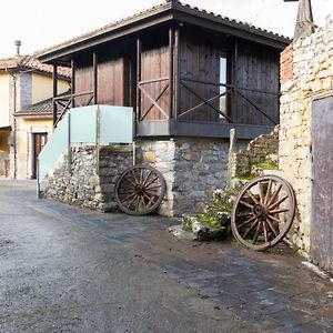 Casa Delfina Guest House Pravia Exterior photo