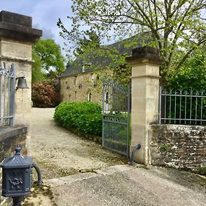 Gite De La Butte Villa Le Molay-Littry Exterior photo