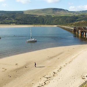 92 Barmouth Bay Holiday Park Hotel Llanddwywe Exterior photo