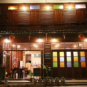 Bansoi 1 & Alley One Cafe Hotel Trang Exterior photo