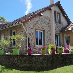 Gite Des Sapins Apartment Ranchal Exterior photo