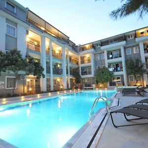 Club Sema Suite Hotel Marmaris Exterior photo