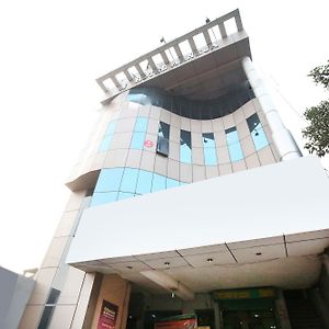 Hotel Arneja Jalandhar Exterior photo