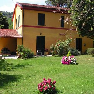 A Casa Di Antonio Hotel Lucca Exterior photo