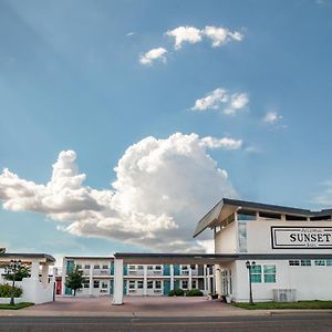 Arizona Sunset Inn & Suites Willcox Exterior photo