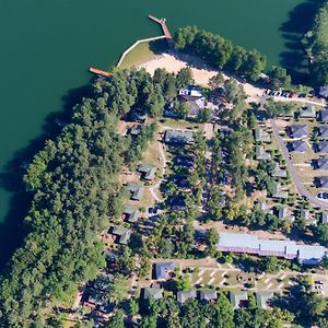 Lake Park Lagow Hotel Exterior photo