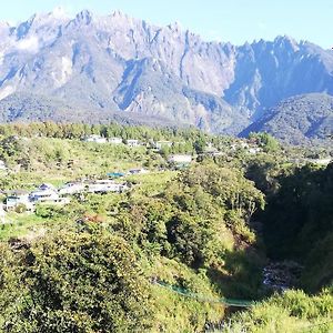 Wind Valley Farmstay Kundasang Exterior photo