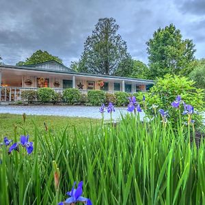 Linville Falls Lodge & Cottages Exterior photo