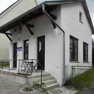 Milchhaus Zimmer - Tiny House Hotel Balingen Exterior photo