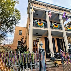 Parisian Courtyard Inn New Orleans Exterior photo