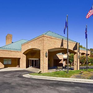 Comfort Suites Inn At Ridgewood Farm Salem Exterior photo