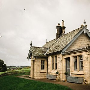 Butlers Lodge Ashbourne  Exterior photo