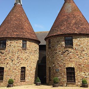 Hop House Villa Sittingbourne Exterior photo