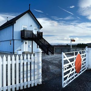 Signal Box Villa Newtonmore Exterior photo