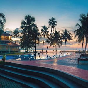 The World Backwaters, Alleppey Hotel Kumarakom Exterior photo