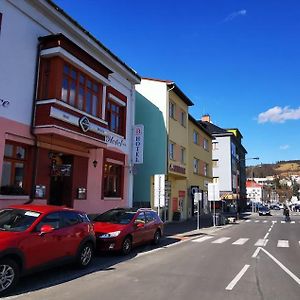 Hotel Britannia Vsetin Exterior photo