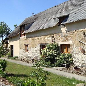 Rustic Holiday Home With Garden In Normandy Gouvets Room photo