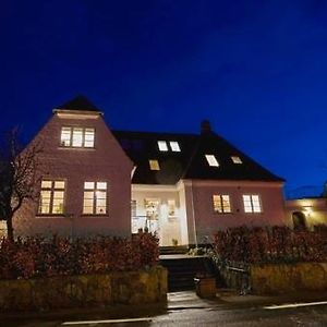 Bnb Thuroe Bed & Breakfast Svendborg Exterior photo