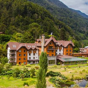 Hotel Natura Peulla Exterior photo