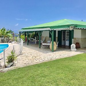 Maison Familiale: Saint-François Villa with Private Pool Exterior photo