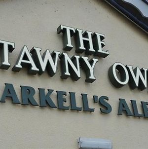 The Tawny Owl Hotel Swindon Exterior photo