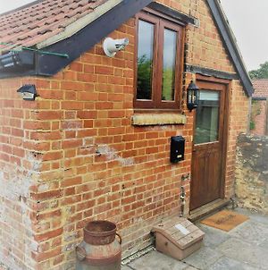 Oak Cottage Taunton Exterior photo