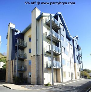 Parc Y Bryn Serviced Apartments Aberystwyth Exterior photo