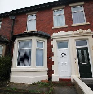 Bryan Choice - Close To Town Centre - Games Room - Large Property Blackpool Exterior photo