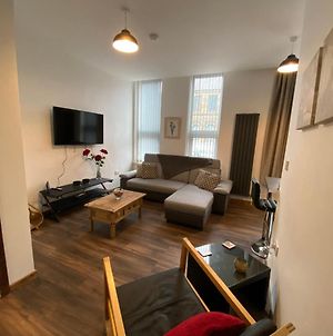 Self Catering Skipton Town Centre Apartment Exterior photo