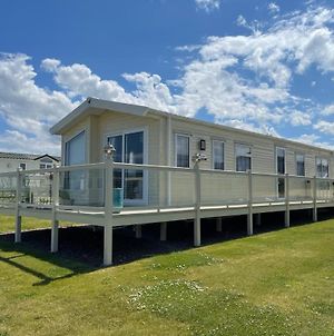 Seton Sands Holiday Park - Premium Caravan - 2 Bedroom Sleeps 4 (Adults Only) Port Seton Exterior photo
