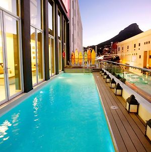 Protea Hotel Fire & Ice By Marriott Cape Town Exterior photo