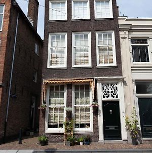 Benb Firstclassenglish Dordrecht Exterior photo