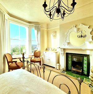 West Hill Villa Retreat - Grand Edwardian Master Balcony Ensuite With Room Served House Breakfast & Free Parking Hastings Exterior photo