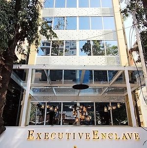Executive Enclave Hotel Mumbai Exterior photo