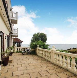 Shorefield Cottage - Sea Facing 3-Bedroom Cottage Southend-on-Sea Exterior photo