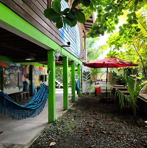 The Bocas Corner Hotel Bocas del Toro Exterior photo