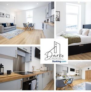 Apartment 3 - Beautiful 1 Bedroom Apartment Nr Manchester, By Darko Estates Short Lets & Serviced Accommodation Worsley Exterior photo
