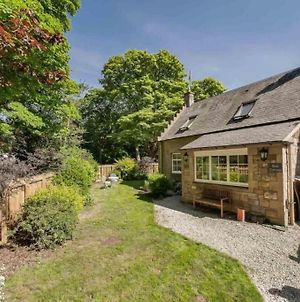 Charming 3/4 Bedroom Semi-Detached Cottage. Carberry Exterior photo