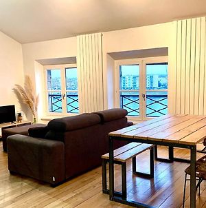 Riverside Lamartine Macon 2 Bedroom Appartment Citycenter With View Exterior photo