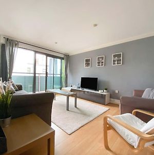 Beautifully Presented 2 Bedroom Apartment Liverpool Exterior photo