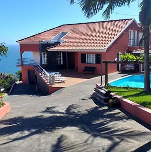 2 Bedrooms Appartement With Sea View Private Pool And Enclosed Garden At Lombo Do Doutor 1 Km Away From The Beach Calheta  Exterior photo