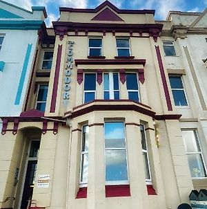 The Commodore Rooms & Relaxation Paignton Exterior photo