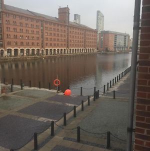 Fabulous Dockside Apartment Liverpool Exterior photo