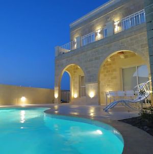 The Muse Gozo Farmhouse With Indoor And Outdoor Pool Villa Qala Exterior photo