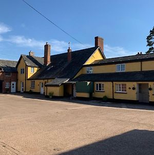 Elbury Lodge Exeter Exterior photo